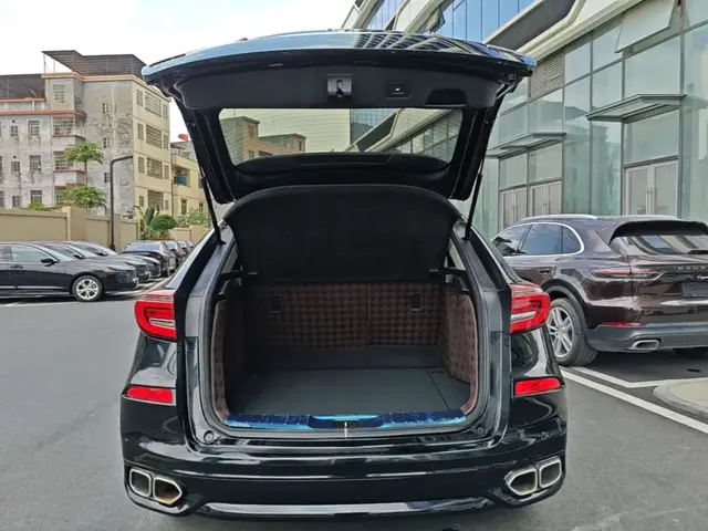 HONDA AVANCIER 2022