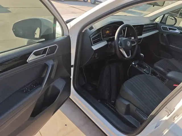 VOLKSWAGEN TIGUAN L 2022