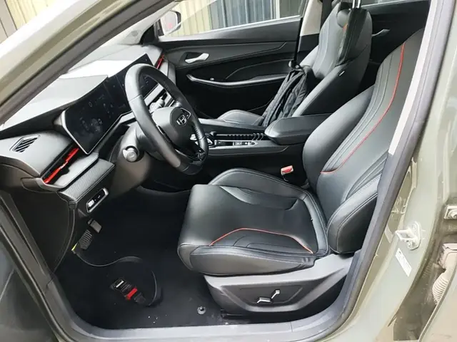 GEELY AUTO BINRAY 2022