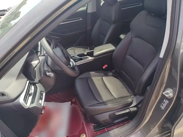GEELY AUTO EMGRAND LUXURY 2022