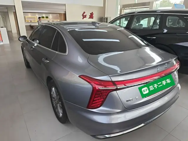 HONGQI H5 2023