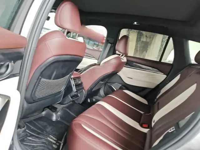 GEELY MONJARO LUXURY 2021