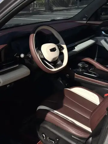 GEELY MONJARO LUXURY 2022