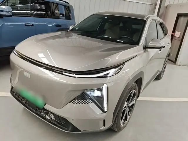 GEELY GALAXY L7 2023