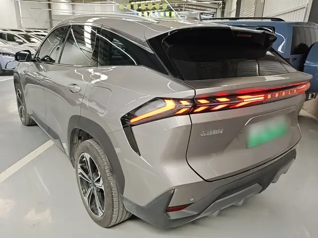 GEELY GALAXY L7 2023