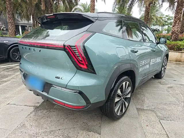 GEELY BOYUE L 2025