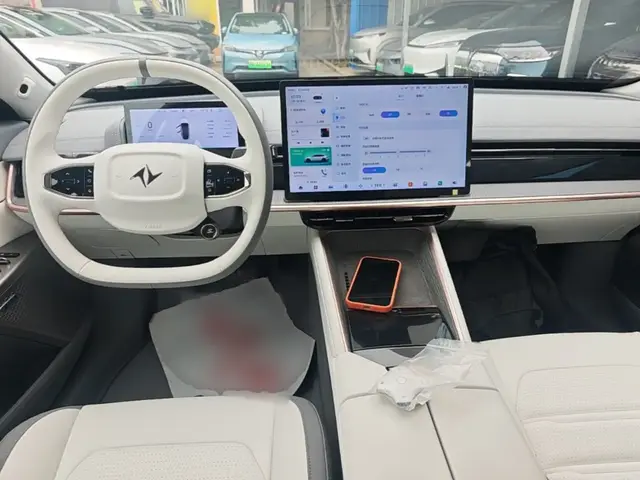 DONGFENG eπ 007 2024