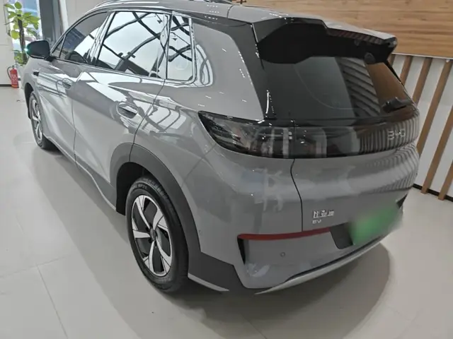 BYD SEALION 05 EV 2025
