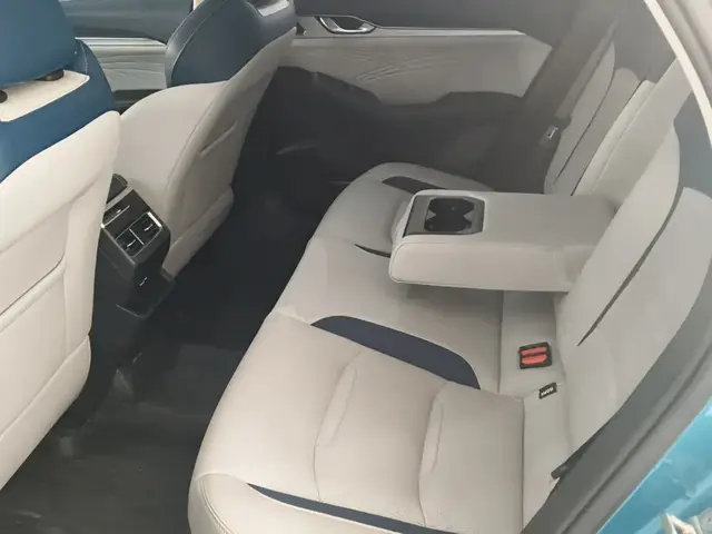 GEELY AUTO PREFACE PRESTIGE 2022
