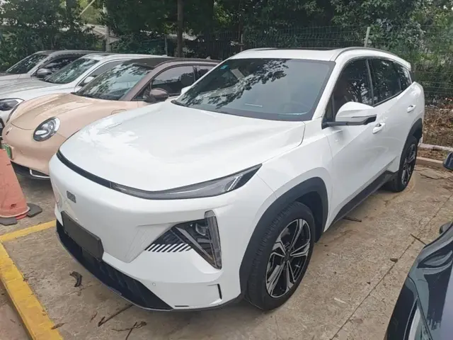 GEELY GALAXY L7 2023