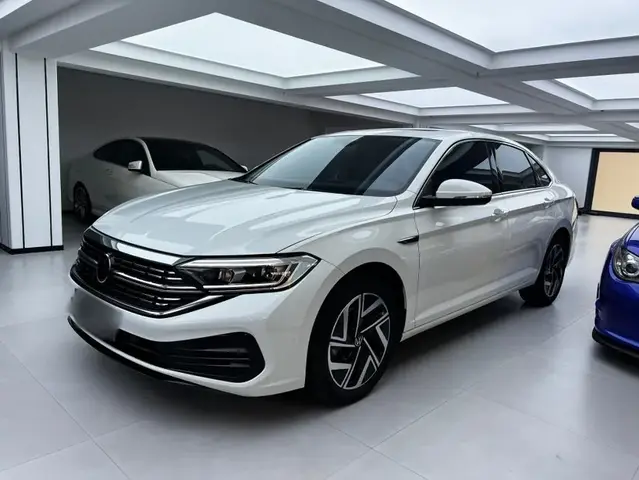 VOLKSWAGEN SAGITAR 2023