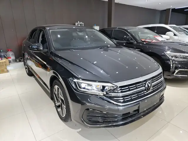 VOLKSWAGEN SAGITAR 2023