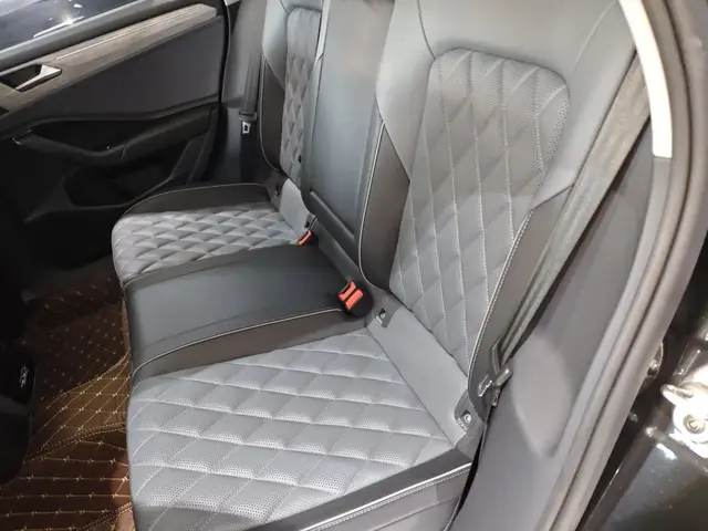 VOLKSWAGEN SAGITAR 2023