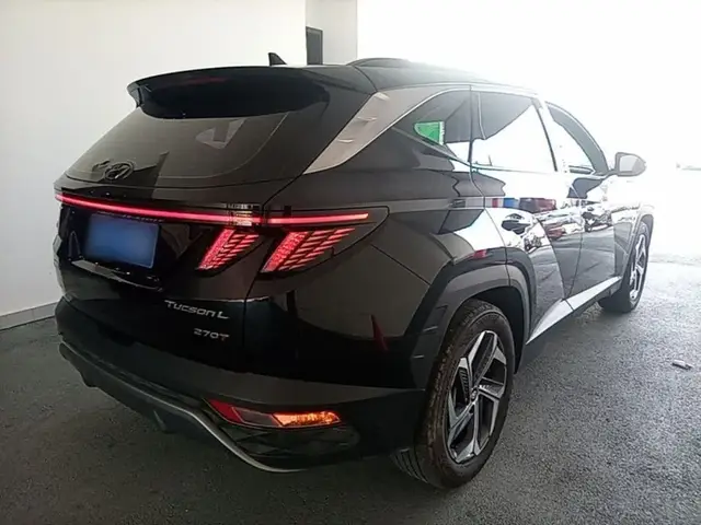 HYUNDAI TUCSON LUXURY 2023
