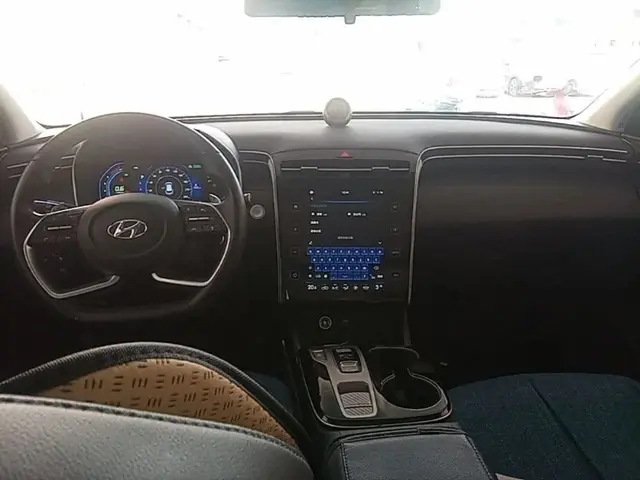 HYUNDAI TUCSON LUXURY 2023