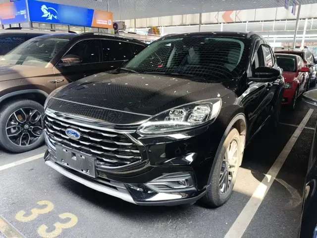 FORD ESCAPE 2022