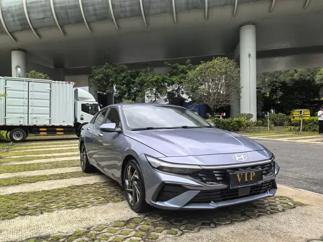 HYUNDAI ELANTRA PRESTIGE 2023