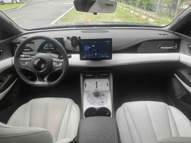 BYD SEAL LUXURY 2024