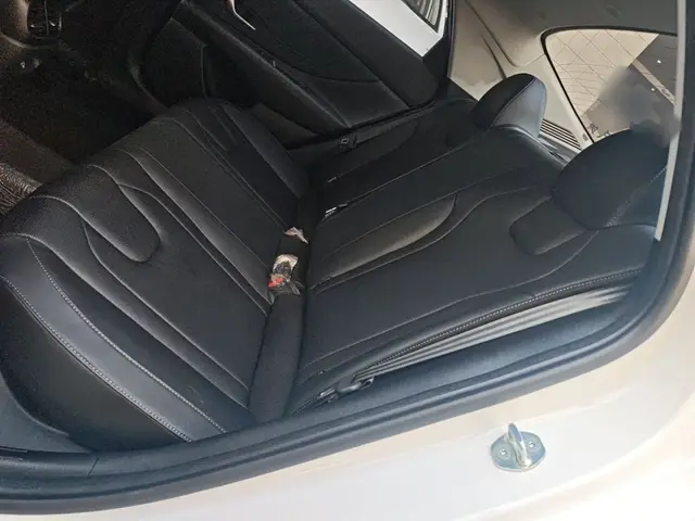HYUNDAI ELANTRA PRESTIGE 2024