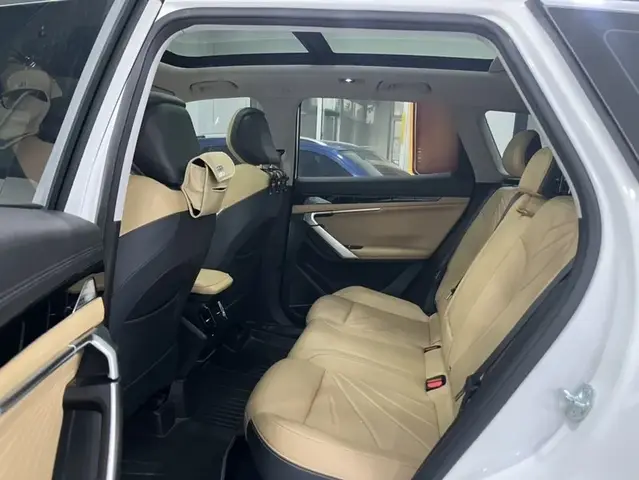 GEELY BOYUE L PREMIUM 2023
