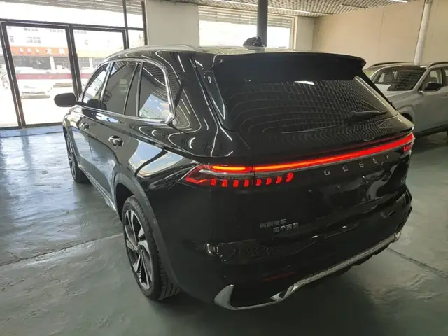 GEELY MONJARO L 2023