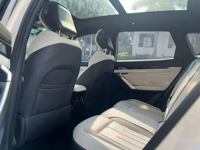 GEELY BOYUE L 2023
