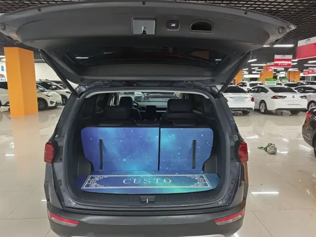HYUNDAI CUSTO PREMIUM 2022