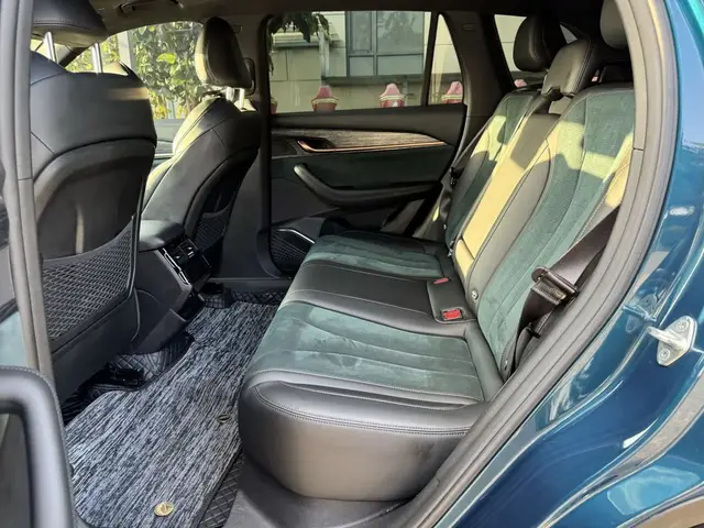 GEELY MONJARO 2023