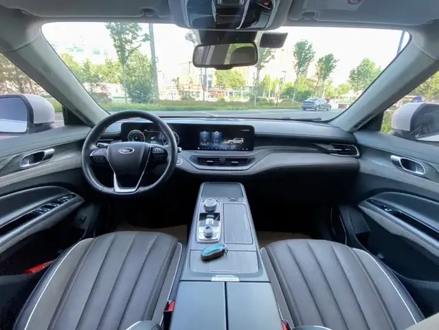 FORD EQUATOR PREMIUM 2023