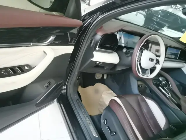 GEELY MONJARO L PRESTIGE 2023