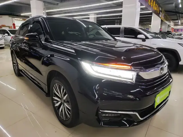 HONDA AVANCIER LUXURY 2022