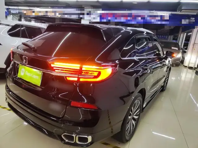 HONDA AVANCIER LUXURY 2022