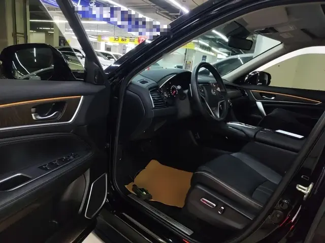 HONDA AVANCIER LUXURY 2022