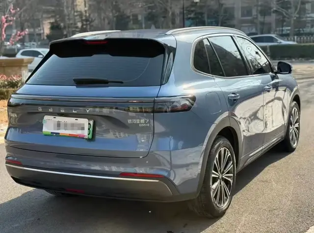 GEELY GALAXY STARSHIP EM-I GALAXY STARSHIP 7 EM-I 2024