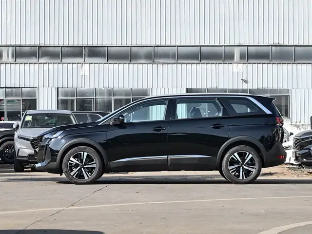 PEUGEOT 5008 2026