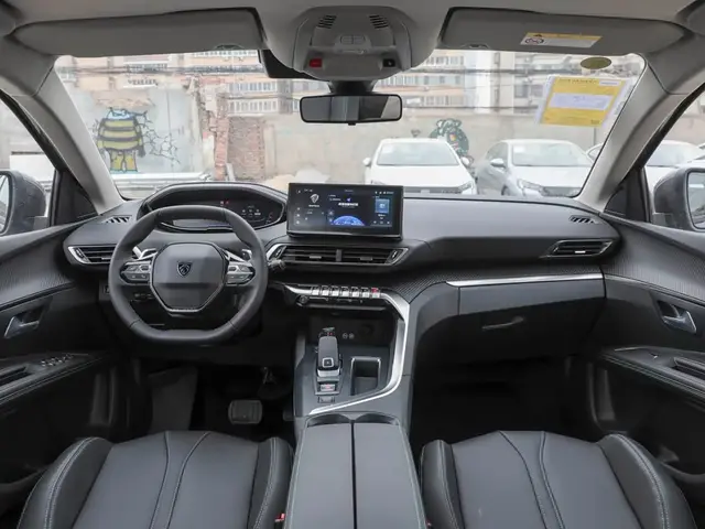 PEUGEOT 5008 2026