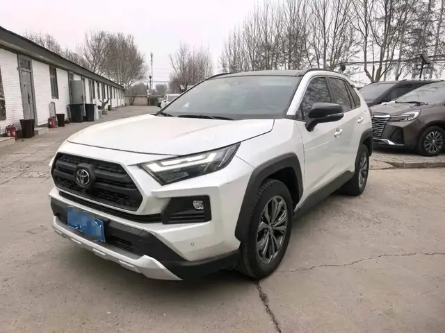 TOYOTA RAV4 2023