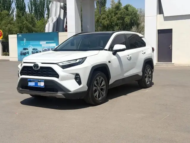 TOYOTA RAV4 2023