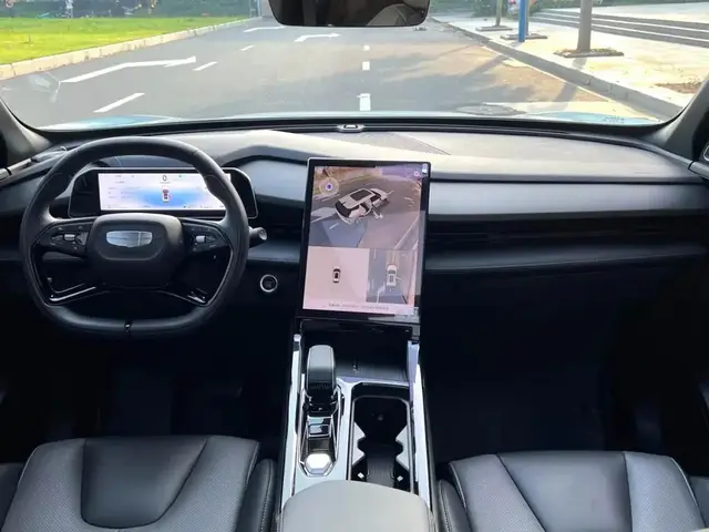GEELY BOYUE COOL 2023