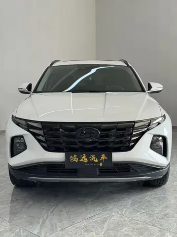 HYUNDAI TUCSON PREMIUM 2023
