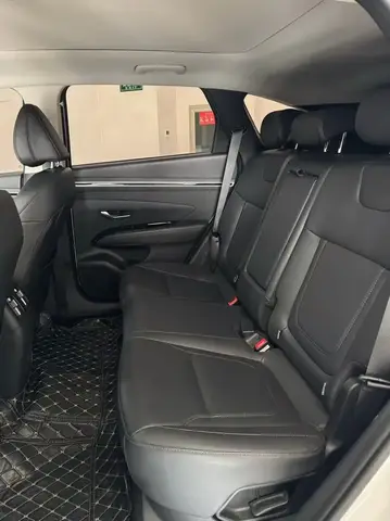 HYUNDAI TUCSON PREMIUM 2023