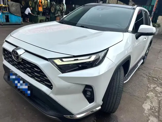 TOYOTA RAV4 2023