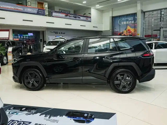 TOYOTA RAV4 LUXURY 2026