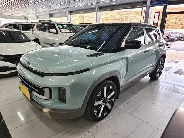 GEELY ICON 2023