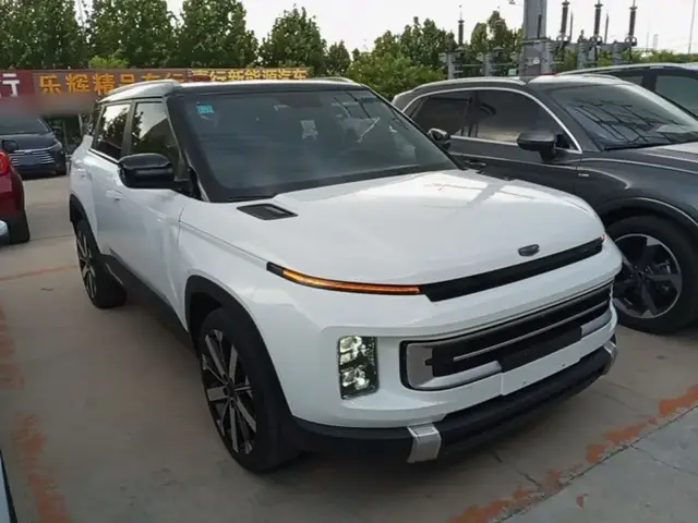 GEELY ICON 2022