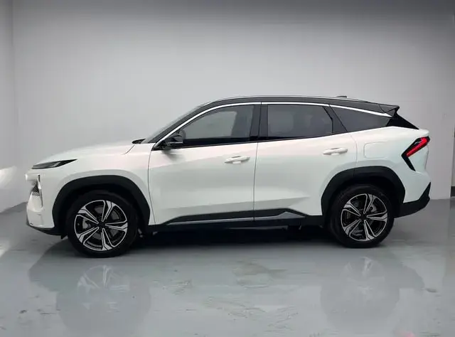 GEELY GALAXY L7 2023