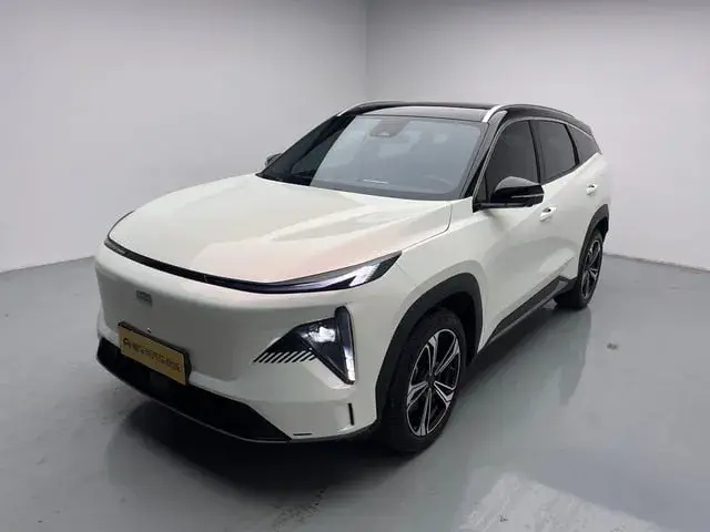 GEELY GALAXY L7 2023