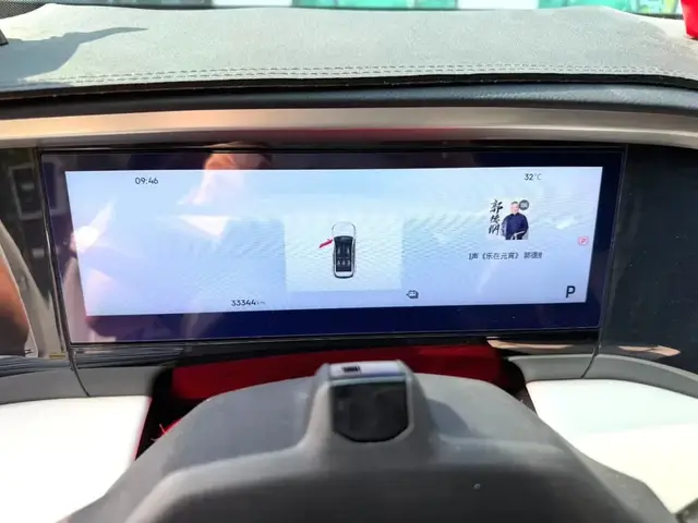 GEELY GALAXY L7 2023