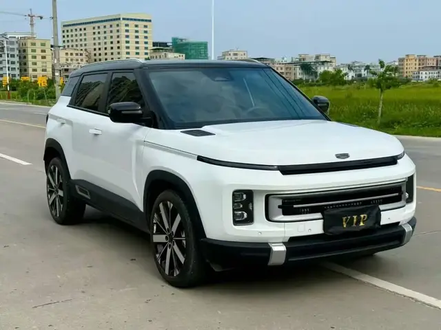 GEELY ICON PREMIUM 2023