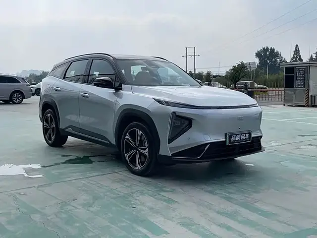 GEELY GALAXY L7 2025